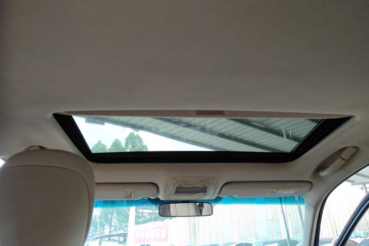 Used Toyota Crown 2015 2.0T Fashion Edition Headliner