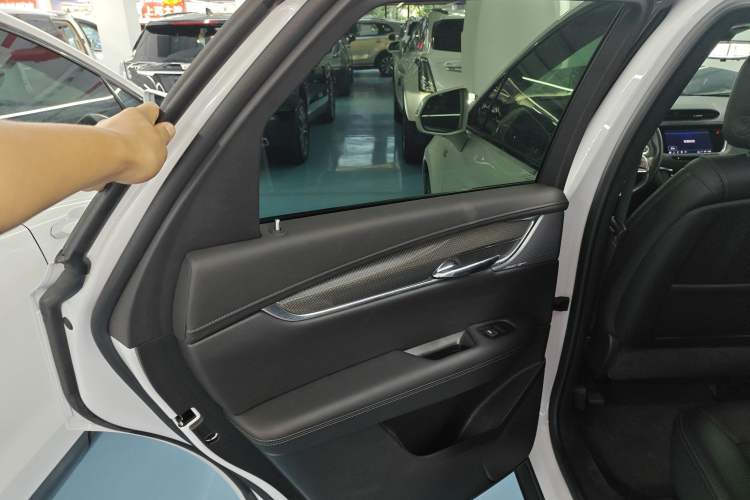 Used Cadillac XT5 2023 2.0T Four-Wheel Drive Prestige Version (Ultimate Edition)