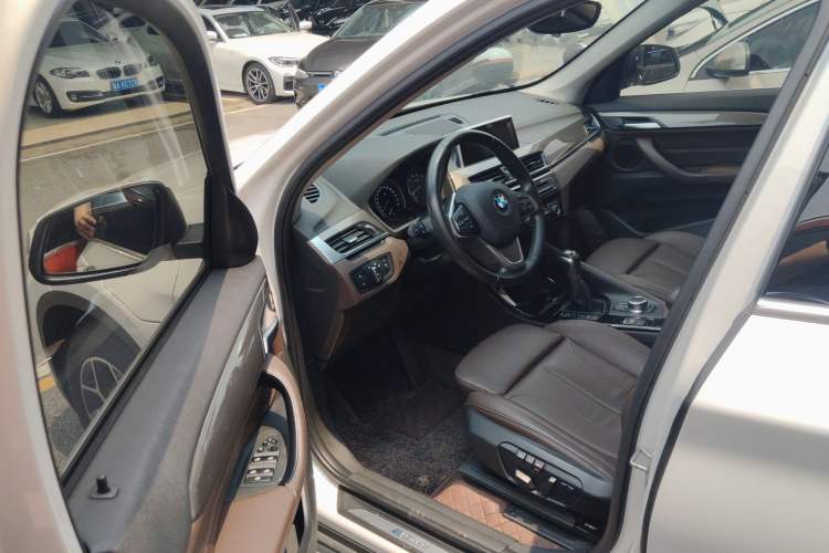 Used BMW X1 New Energy 2018 xDrive25Le Luxury Model Driver Seat