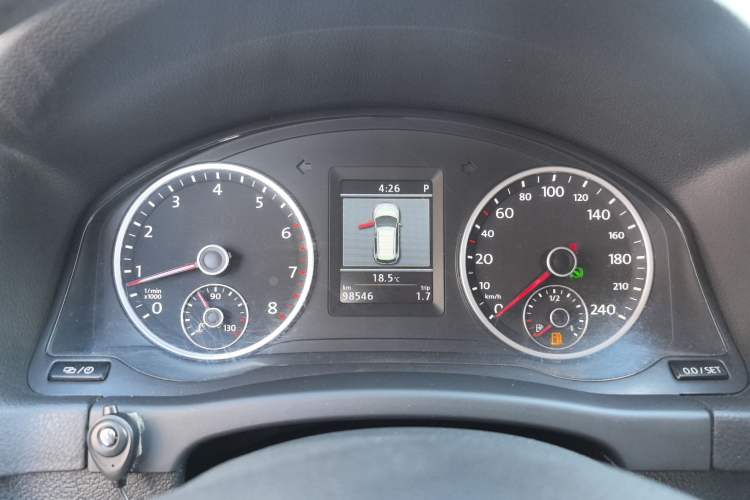 Used Volkswagen Tiguan 2013 1.8TSI Automatic Two-Wheel Drive Luxury Model Instrument Cluster