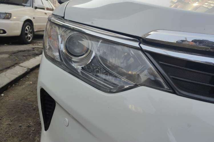 Used Toyota Camry 2015 2.0G Premier Edition