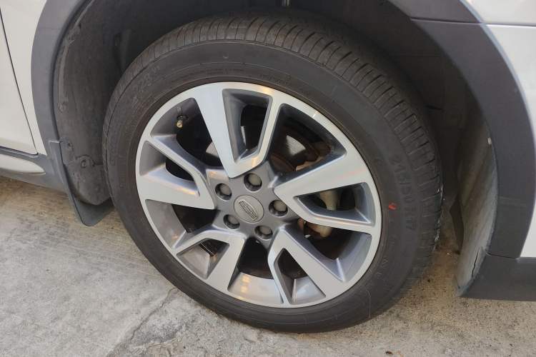 Used Geely Auto Vision S1 2018 1.4T CVT Fengchi Model
