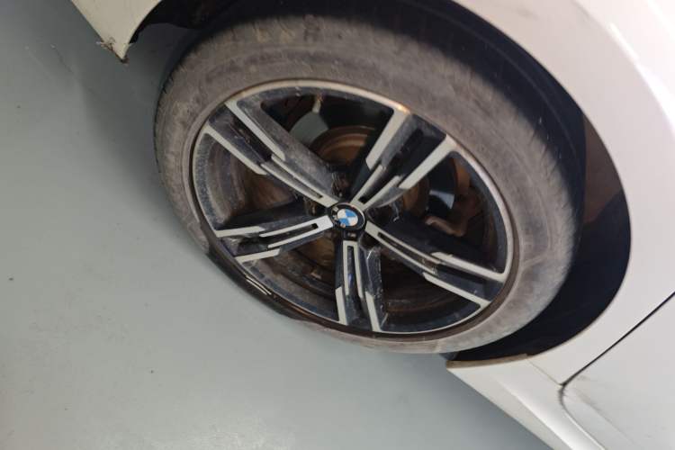 Used BMW 3 Series 2021 Second Facelift 325i M Sport Package Right Rear Wheel Hub