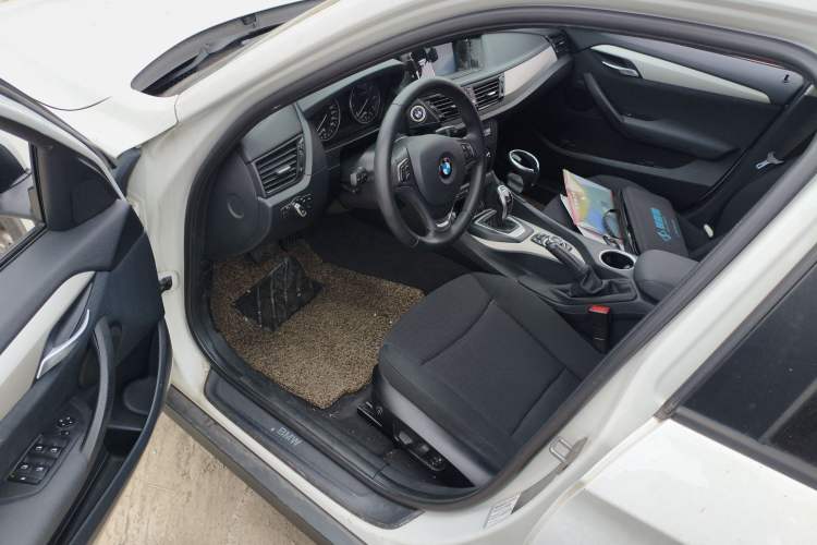 Used BMW X1 2014 sDrive18i Fashion Model
