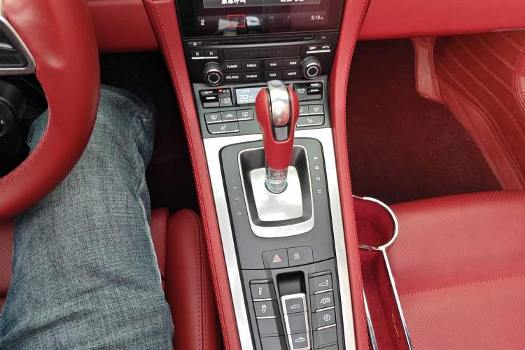 Used Porsche 718 2022 Boxster 2.0T Gear Lever