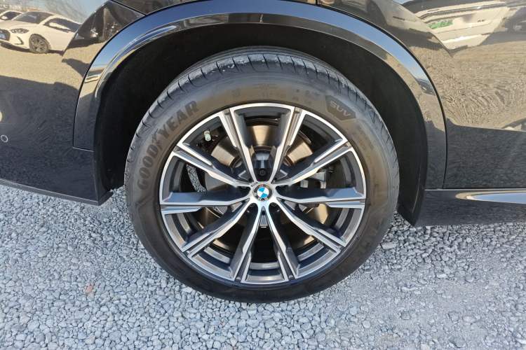 Used BMW X5 2022 xDrive 30Li M Sport Package