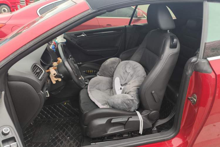 Used Volkswagen Golf 2012 1.4TSI Luxury Convertible Edition