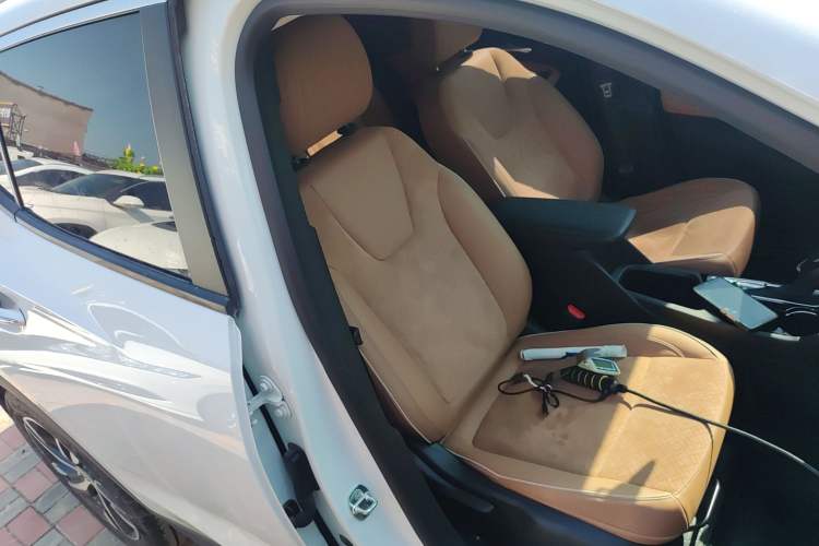 Used Buick Encore PLUS 2023 Smart Fun Edition
