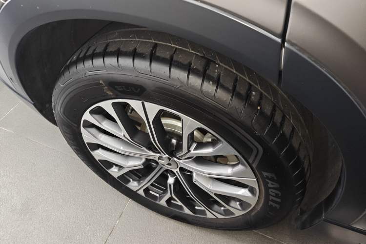 Used Nio EC6 2024 75 kWh Right Rear Wheel Hub