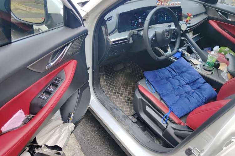 Used CHANGAN CS35PLUS 2021 Blue Whale NE 1.4T DCT Luxury Model