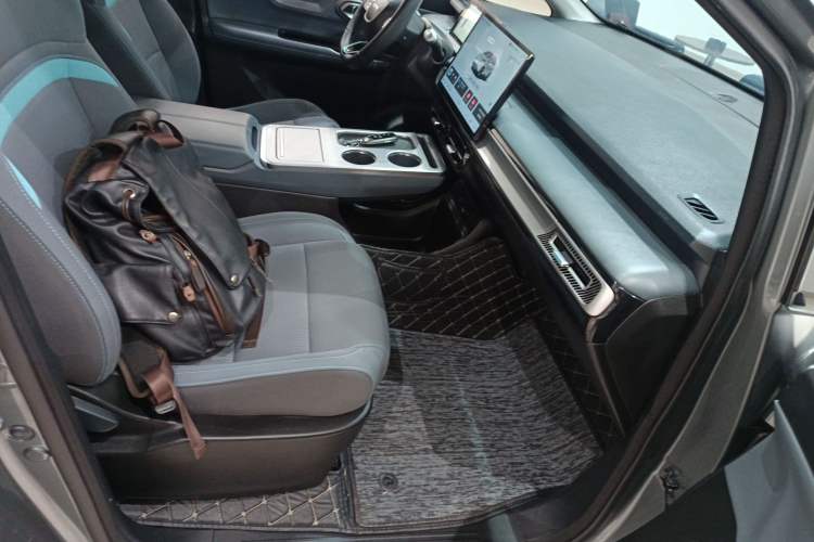 Used AION Y 2023 Plus 510 Enjoy Edition