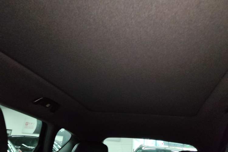 Used VOYAH FREE 2025 318 318 km Rear-Drive Touring Edition