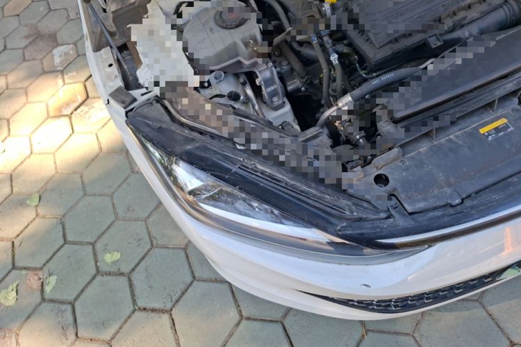 Used Volkswagen Lamando 2022 Lavida L 280TSI DSG Cool & Spicy Edition Right Front Headlight