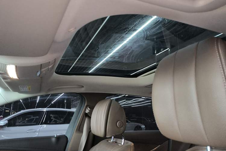 Used Mercedes-Benz E-Class 2022 E 260 L