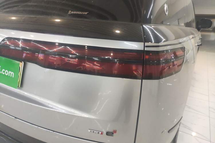 Used Denza N9 2025 Flagship Model