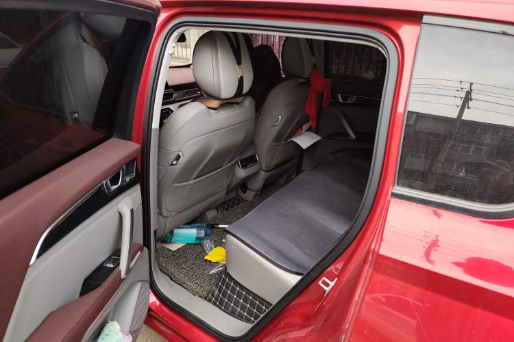 Used Baojun RS-5 2019 1.5T CVT Intelligent Driving Flagship Version China VI Emission Standard