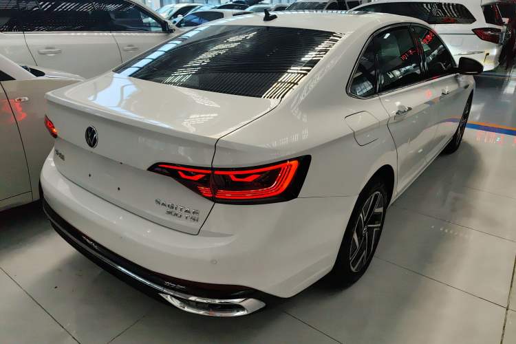 Used Volkswagen Sagitar 2023 300TSI DSG Excellence Edition
