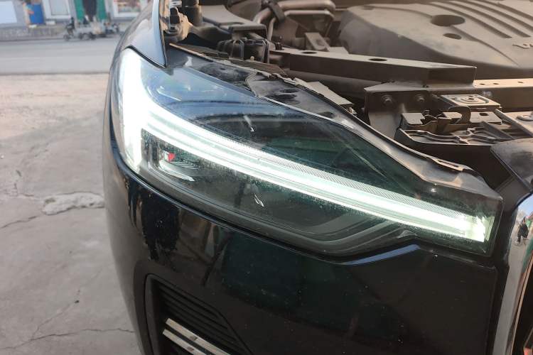 Used Volvo XC60 2022 B5 4x4 Zhiyi Luxury Edition