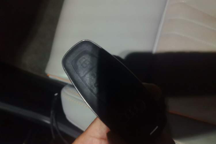 Used Audi Q5 e-tron 2022 50 e-tron quattro Glory Edition Elegant Suit
