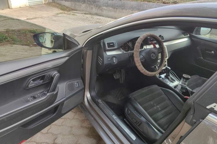 Used Volkswagen FAW-Volkswagen CC 2013 1.8TSI Luxury Model
