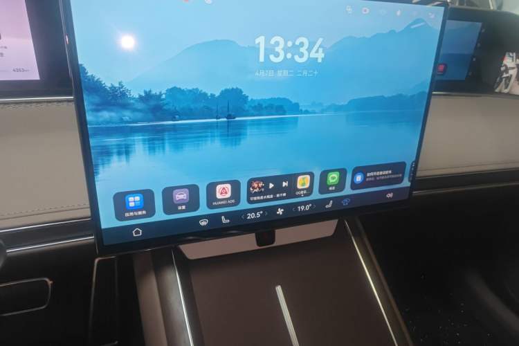 Used Hima S9T 2025 Model Pure Electric Four-Wheel-Drive Ultra