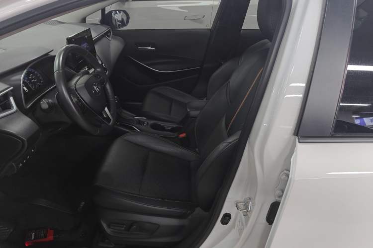 Used Toyota Levin 2023 Smart Electric Hybrid Dual-Engine 1.8L Sport Edition
