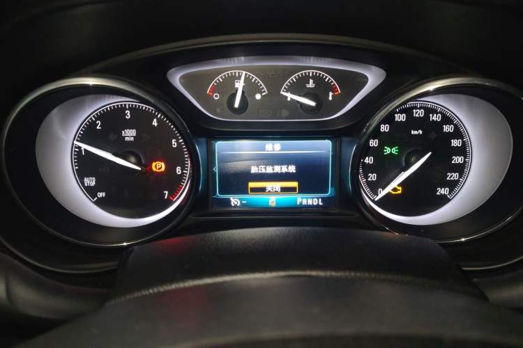 Used Buick Envision 2018 20T Two-Wheel-Drive Leading Model

