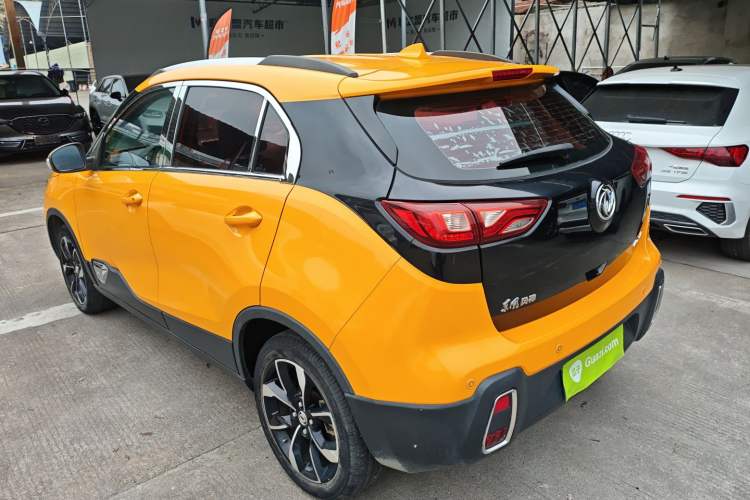 Used Dongfeng Aeolus AX4 2017 1.6L DCT Trendy Style
