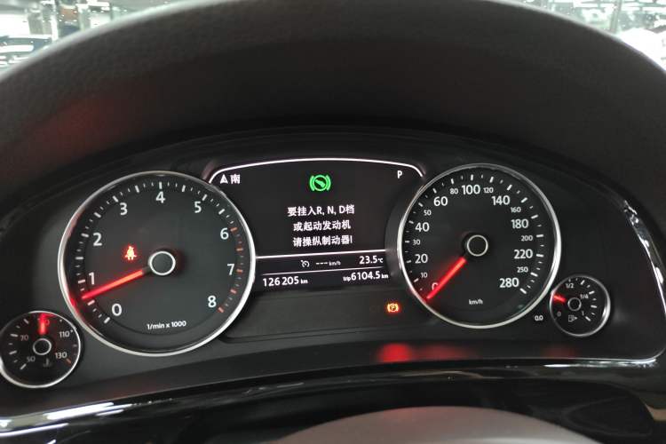 Used Volkswagen Touareg 2018 3.0 TSI Glory Collection Edition