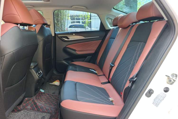 Used CHANGAN Eado 2022 PLUS Blue Whale NE 1.4T GDI DCT Prestige Edition Left Rear Seat