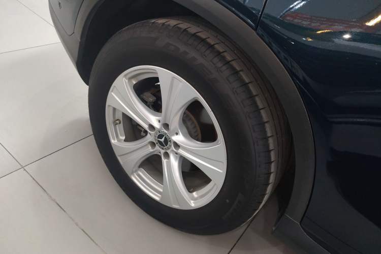 Used Mercedes-Benz GLC 2020 GLC 260 L 4MATIC Dynamic Model
