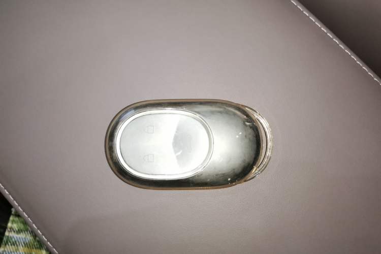 Used Nio ET7 2024 75 kWh Executive Signature Edition Vehicle Key