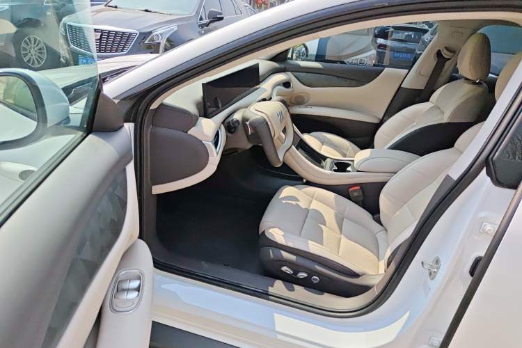 Used IM L6 2024 Max Standard Edition
