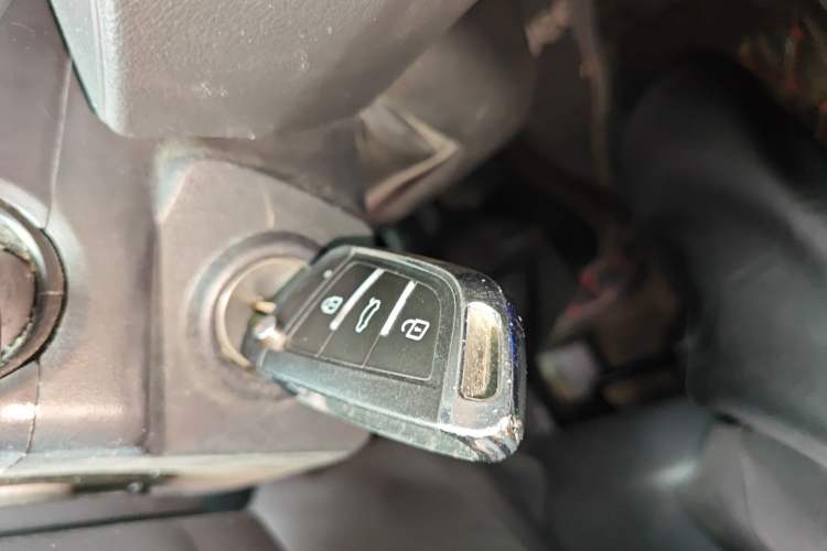 Used Jeep Compass 2014 2.4L four-wheel drive sport version