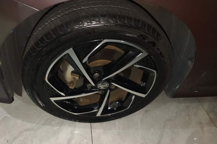 Used MG 5 2021 300TGI DCT Elegant Luxury Edition
