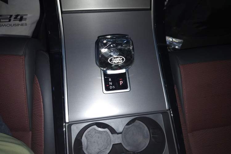 Used Land Rover Range Rover Velar 2024 Dynamic HSE
