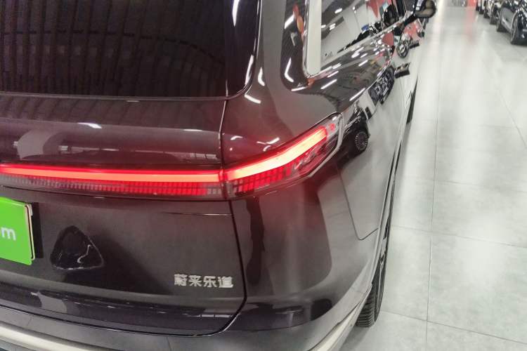 Used ONVO Luxeed L90 2025 Model—Ultra Six-Seater Version Exterior 3