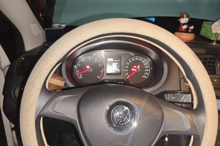 Used Volkswagen Polo 2016 1.4L Manual Fashion Model
