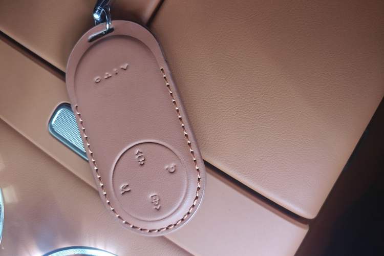 Used Hima AITO M8 2025 Extended-Range Max+ Version 53.4 kWh 5-Seater Edition