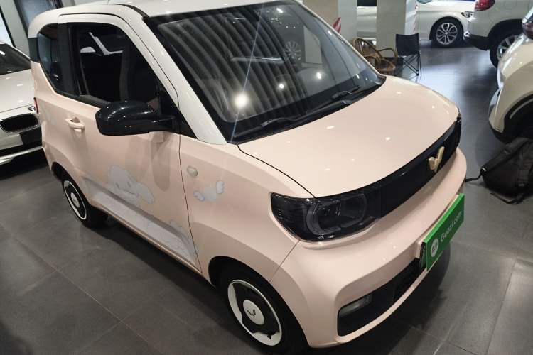 Used Wuling Hongguang MINIEV 2021 Macaron Premium Model – Lithium Iron Phosphate Exterior 1
