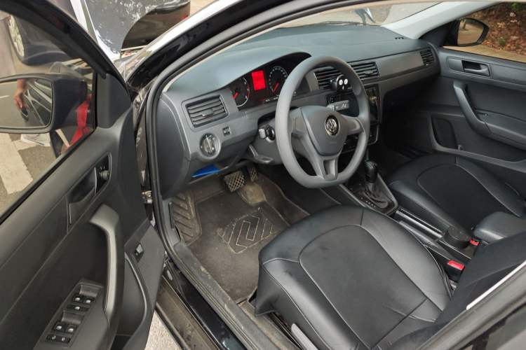 Used Volkswagen Santana 2021 1.5L Automatic Fashion Edition
