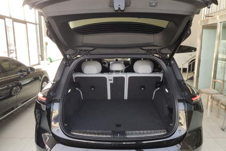 Used Nio ES6 2025 100 kWh Trunk