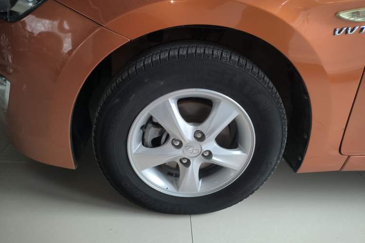 Used Hyundai Verna Ray 2014 1.4L Automatic GLX
