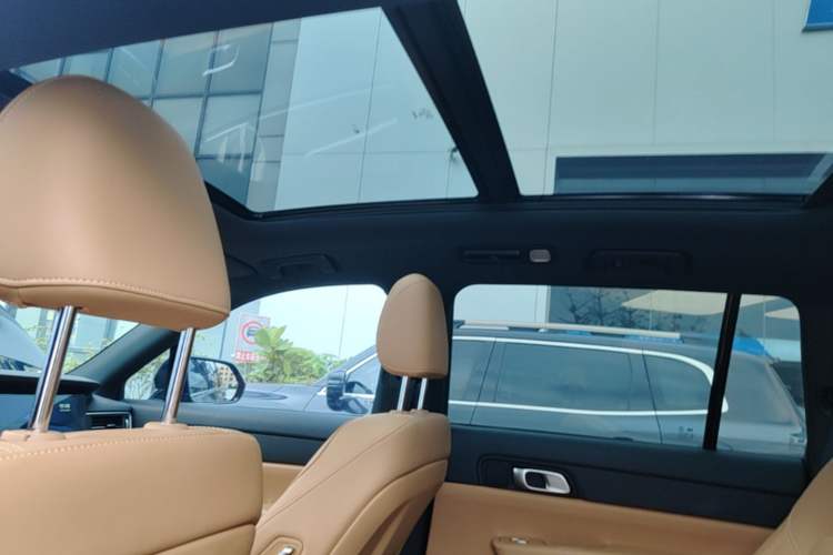 Used Li Auto ONE 2021 Extended-Range 6-Seater Version
