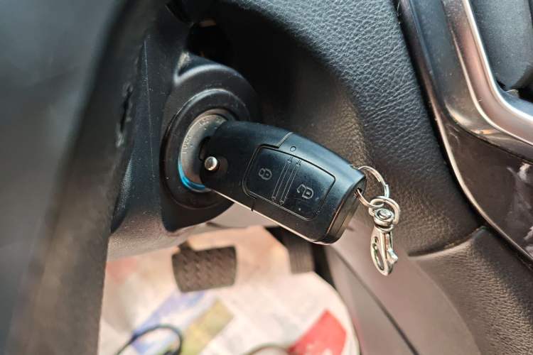 Used JMC Yuhu EV 2022 4x2 LX JX1032PSEF5BEV Vehicle Key