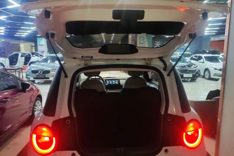 Used CHANGAN NEVO Lumin 2023 205km Xiangqin Version Trunk