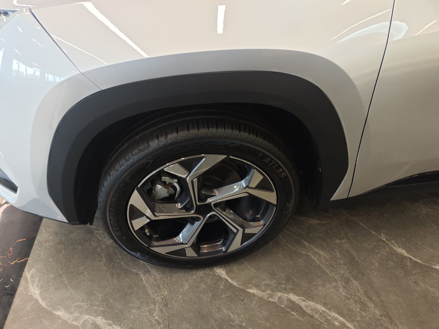 Geely Auto FX11 2023 1.5TD DCT Glory Edition — снимка 10