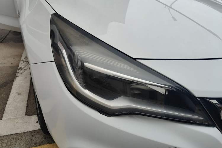 Used Buick Verano 2016 Hatchback 15S Automatic Ambition Model
