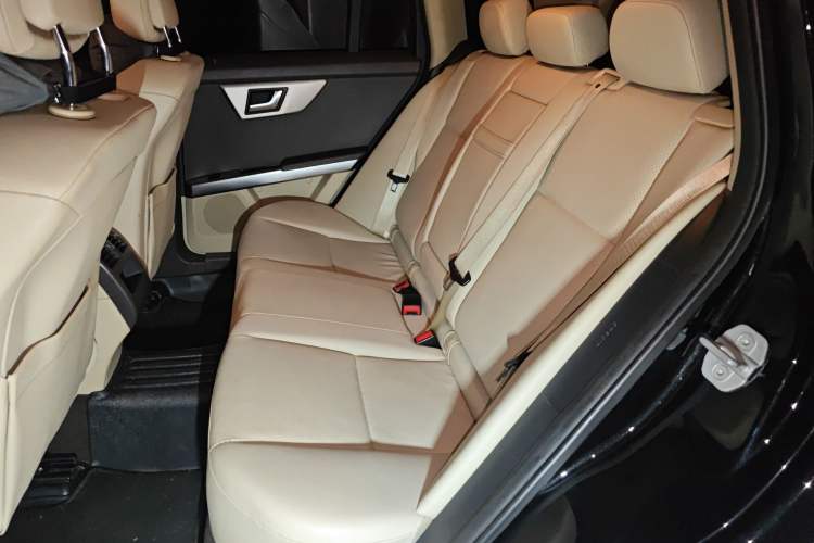 Used Mercedes-Benz GLK-Class 2014 GLK 260 4MATIC Dynamic Model