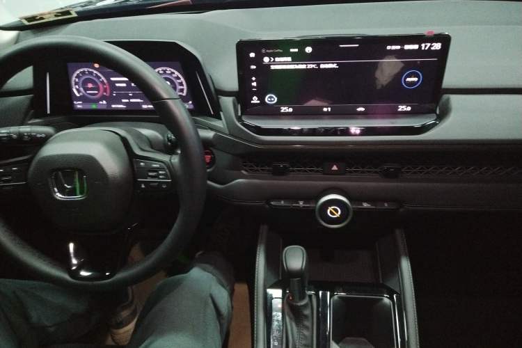 Used Honda Accord 2025 260TURBO Luxury Edition